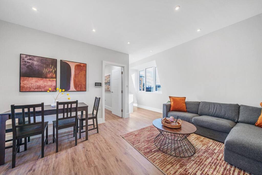 Tranquil 2-Bed Oasis In Tooting 20 Min To Central Apartamento Londres Exterior foto